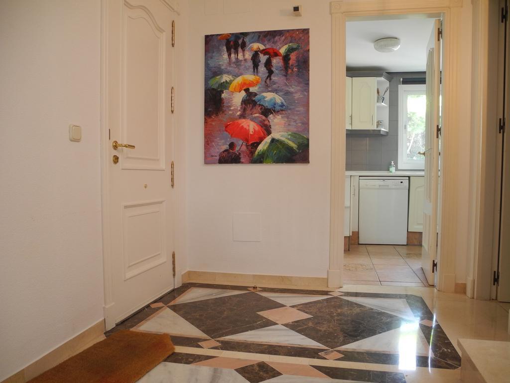 Dominion Apartments Estepona Exterior photo